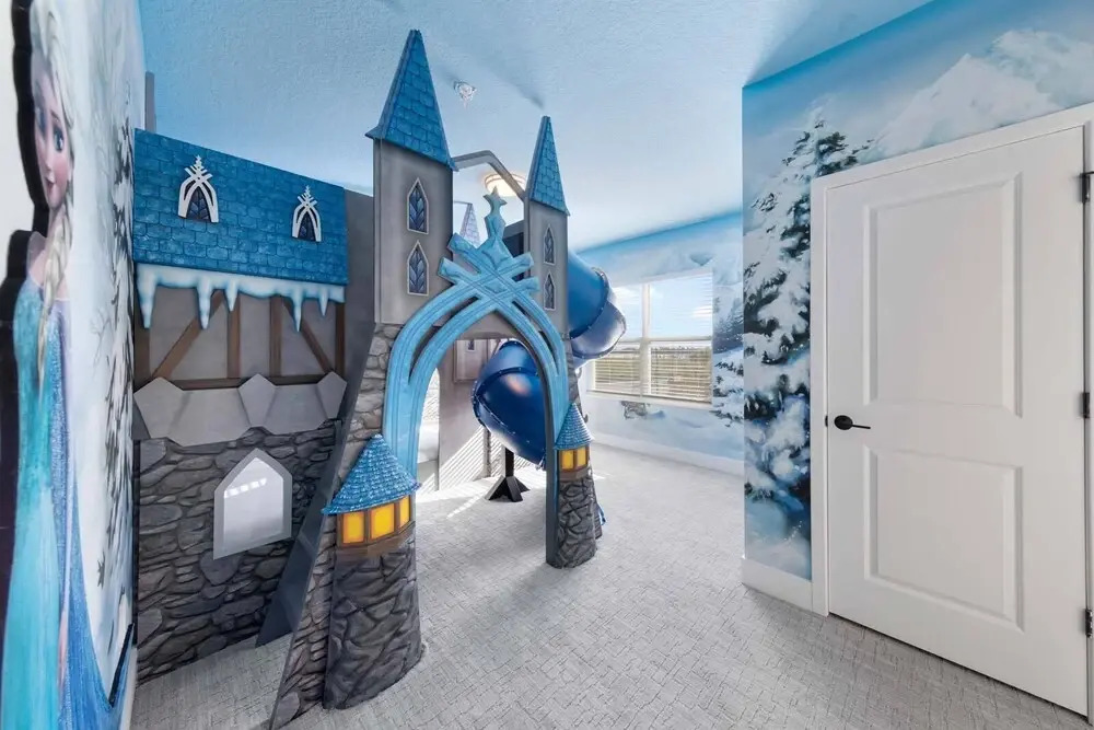 Vor5346aa: 5 Bed, Gamer's Paradise, Pool