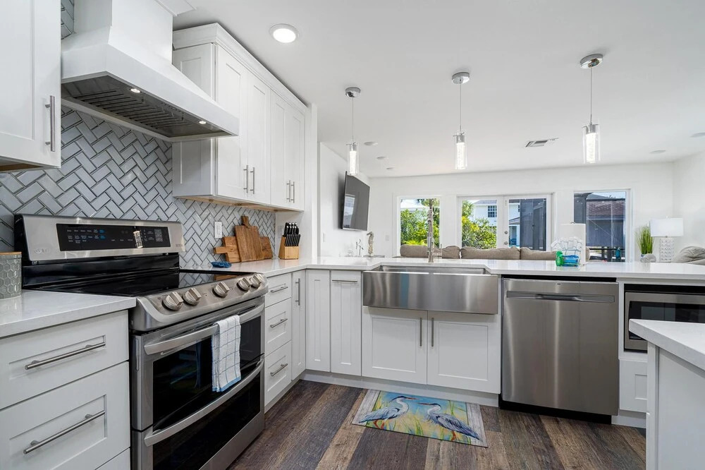 3191 Shell Mound - Wine Down by Coastal Vacation Properties