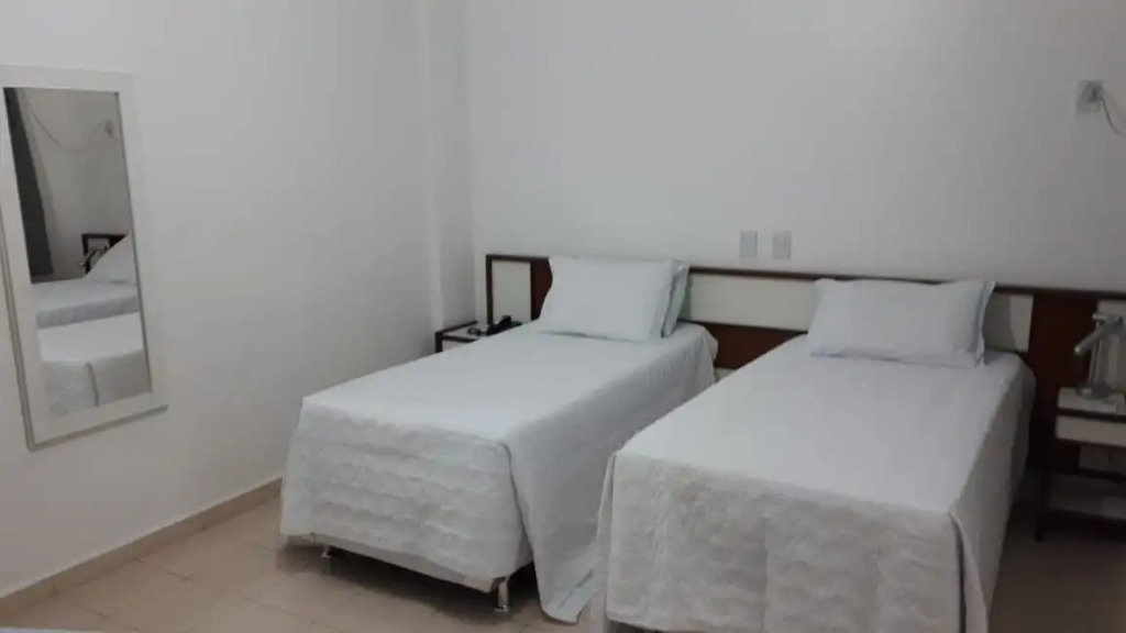 Shalako Hotel