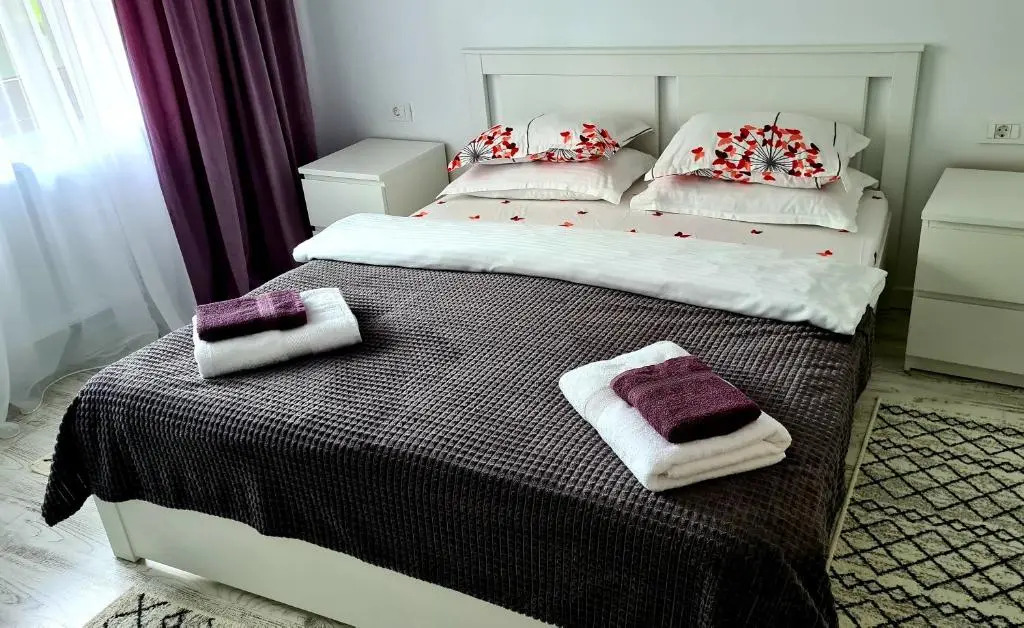 La Fluturi Apartament