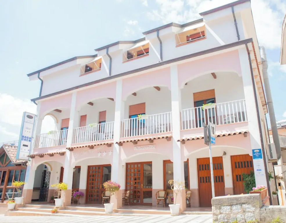 Hotel Le Tre Caravelle
