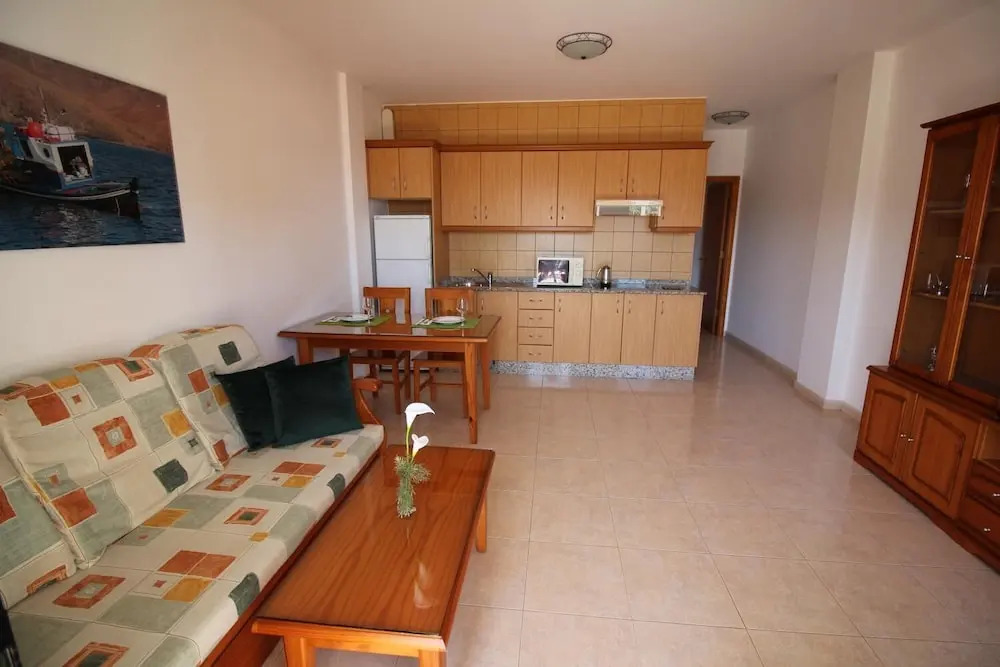 Cala Apartments 2Pax 1C