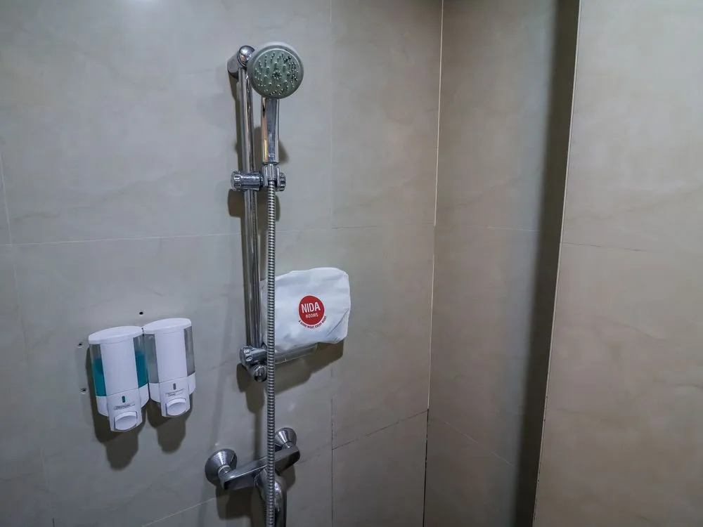 Nida Rooms Khlong Toei 390 Sky Train