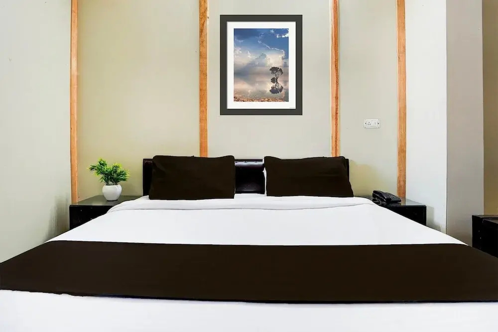 Mordern Room Ballaupur Chowk Dehradun