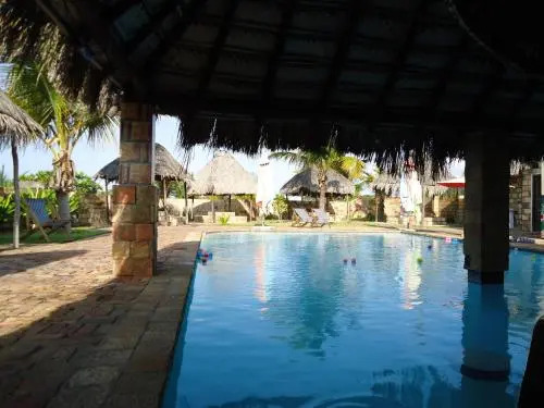 Sunset Lodge