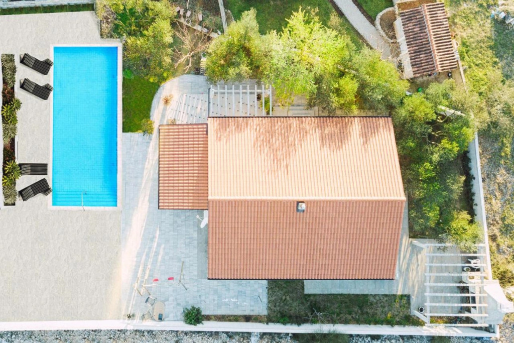 Pool Villa Divna