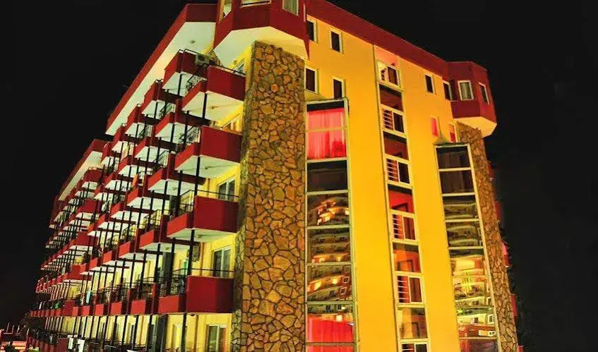 Klas More Beach Hotel