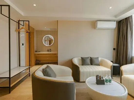 Elong Me Anlai Hotel (Maoming Xinyi Donghuicheng)
