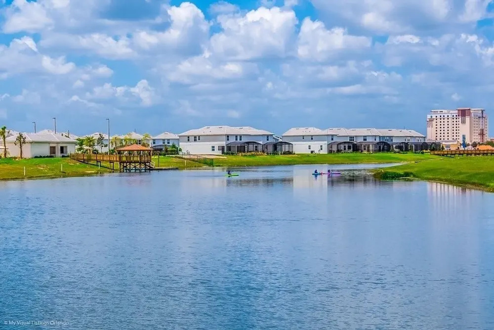 Storey Lake 6 Bed Home- King Master On 1st Floor 6 Bedroom Villa by RedAwning