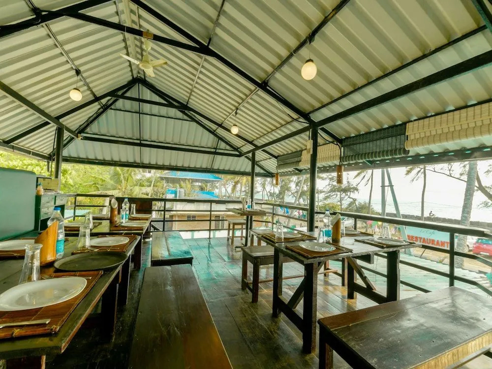OYO 13415 Cherai Village Home Stay