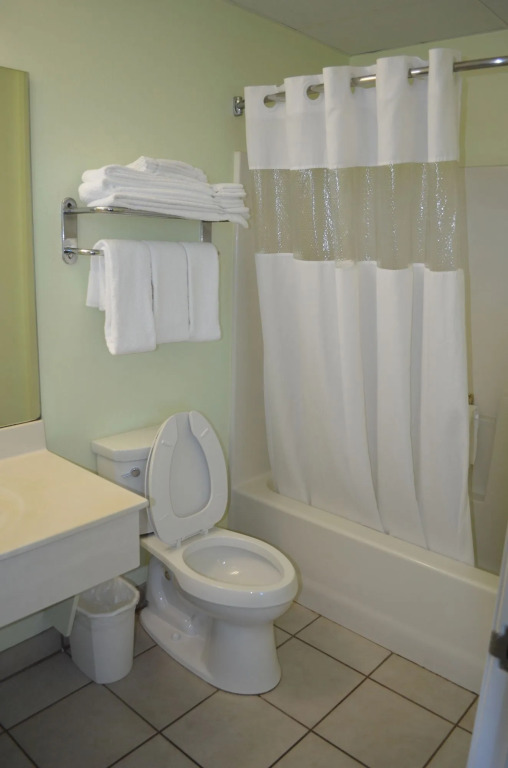 Palmetto Beachfront Hotel, a By The Sea Resort