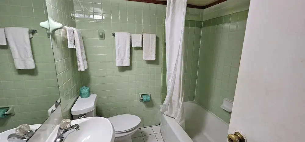 Deluxe inn