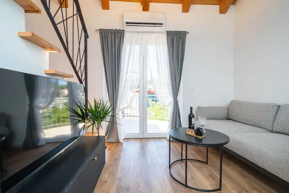 Apartments Villa Aura