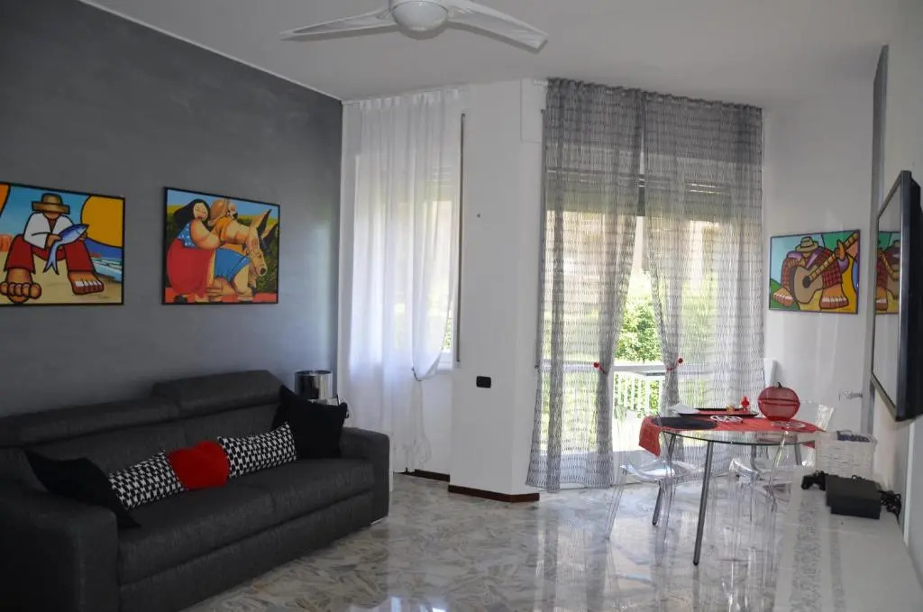 Green Apartment