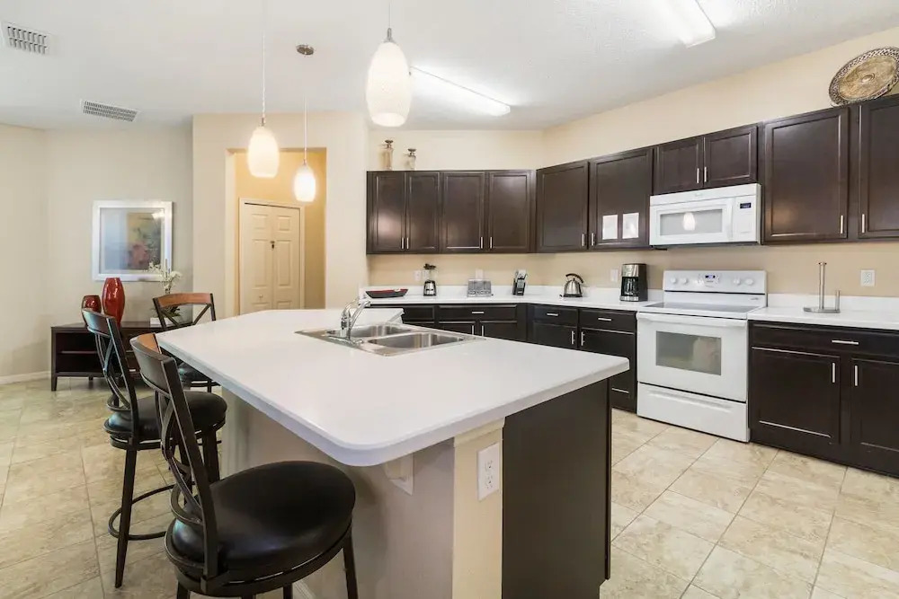 Crystal Cove 4712