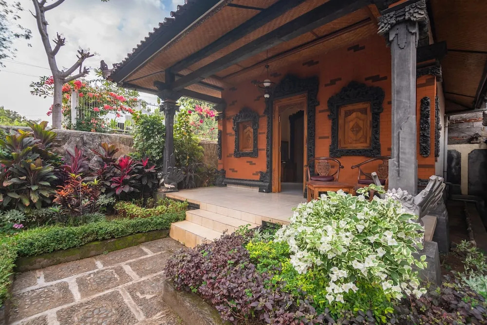 Sari House Lovina