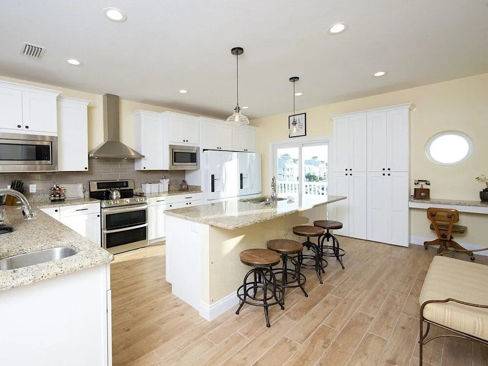 Dune 127637 - 6 Br Home