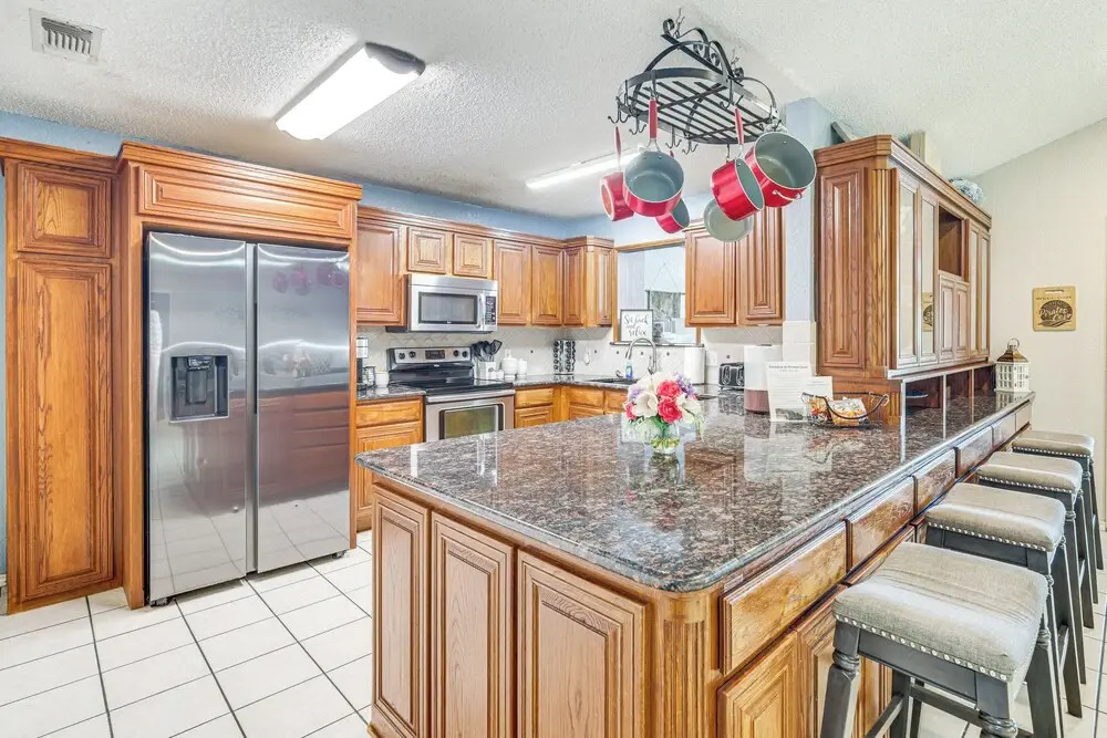 Lakefront Granbury Home w/ Dock, Decks & Hot Tub!