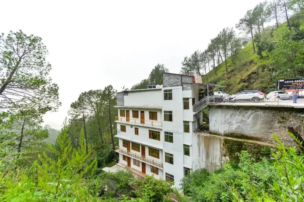 Goroomgo Asha Residency Shimla