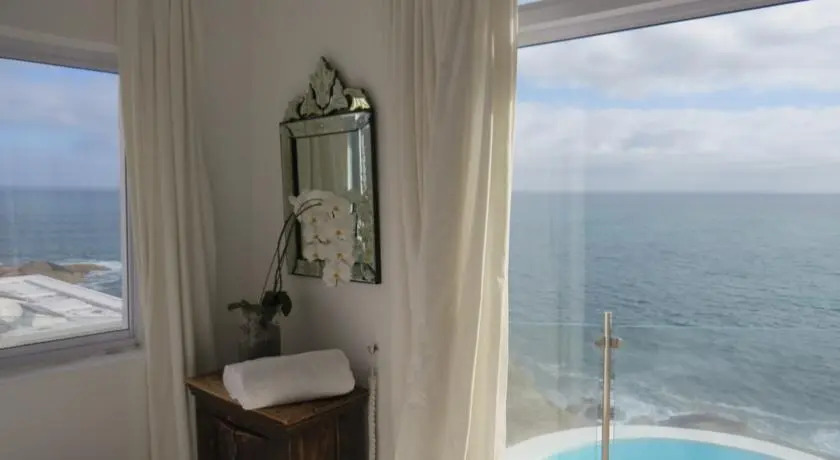 Villa on the Rocks