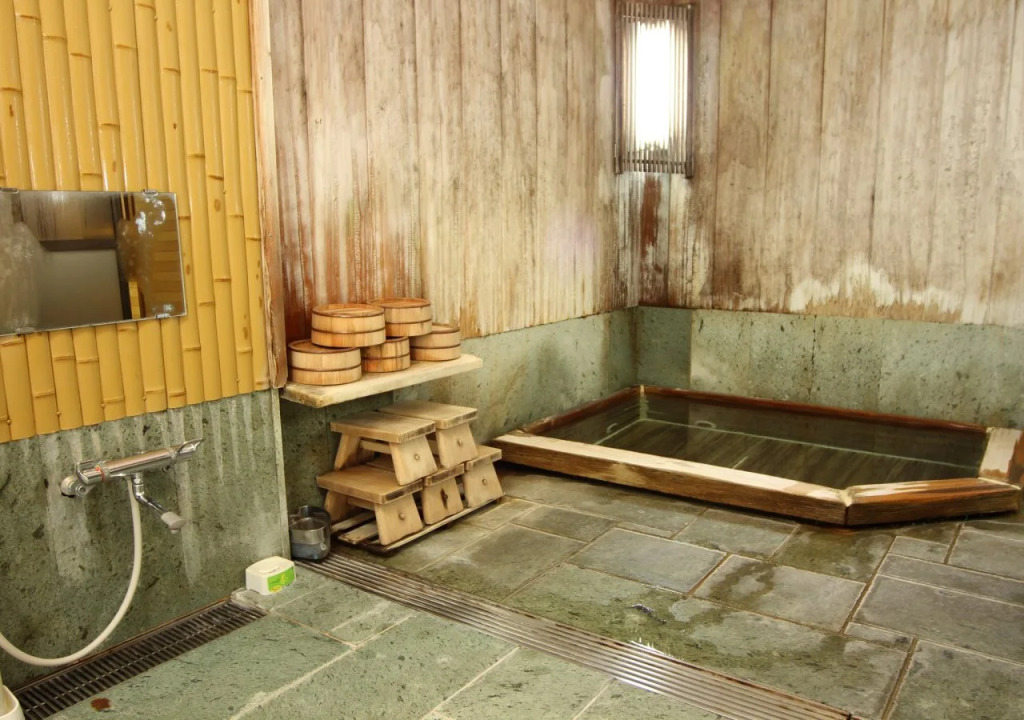 Atami Onsen Yamaki Ryokan