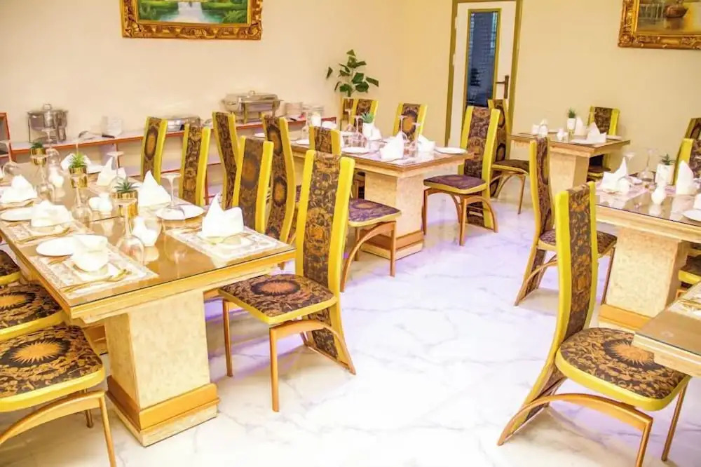 Francinesplace Hotel