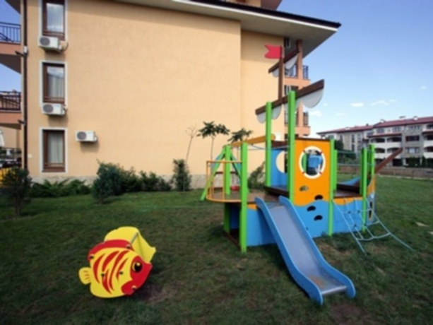 Paradise Dreams Menada Apartments
