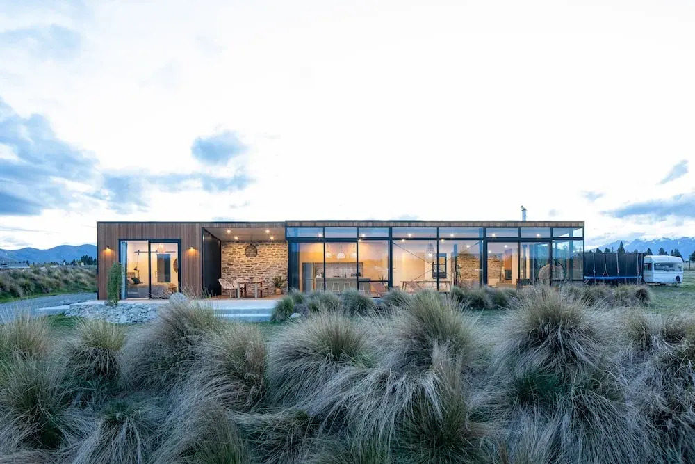 NOMAC No8, Luxury holiday home, Twizel