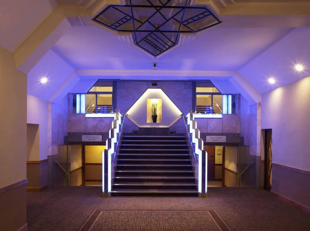 Strand Palace