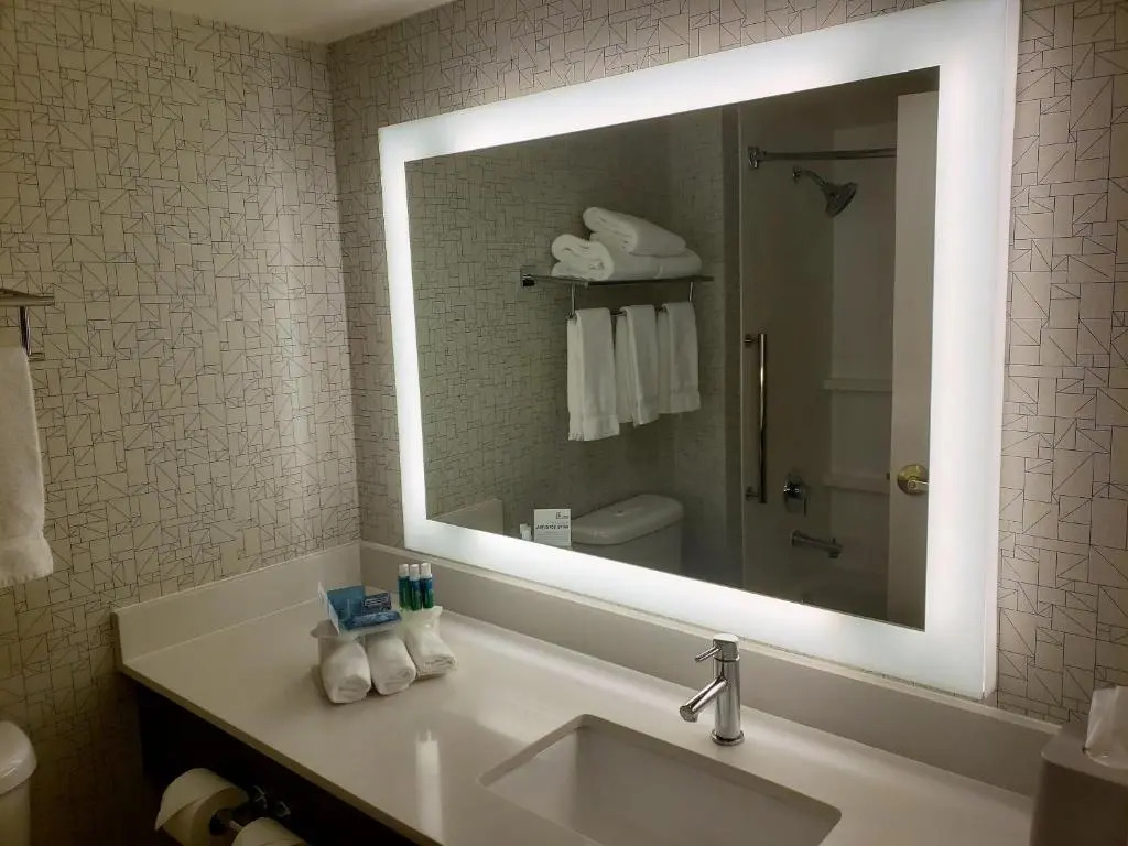 Holiday Inn Express Portland West/Hillsboro by IHG