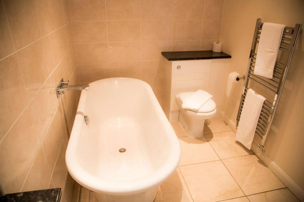 Stay and Relax at The Yew Tree