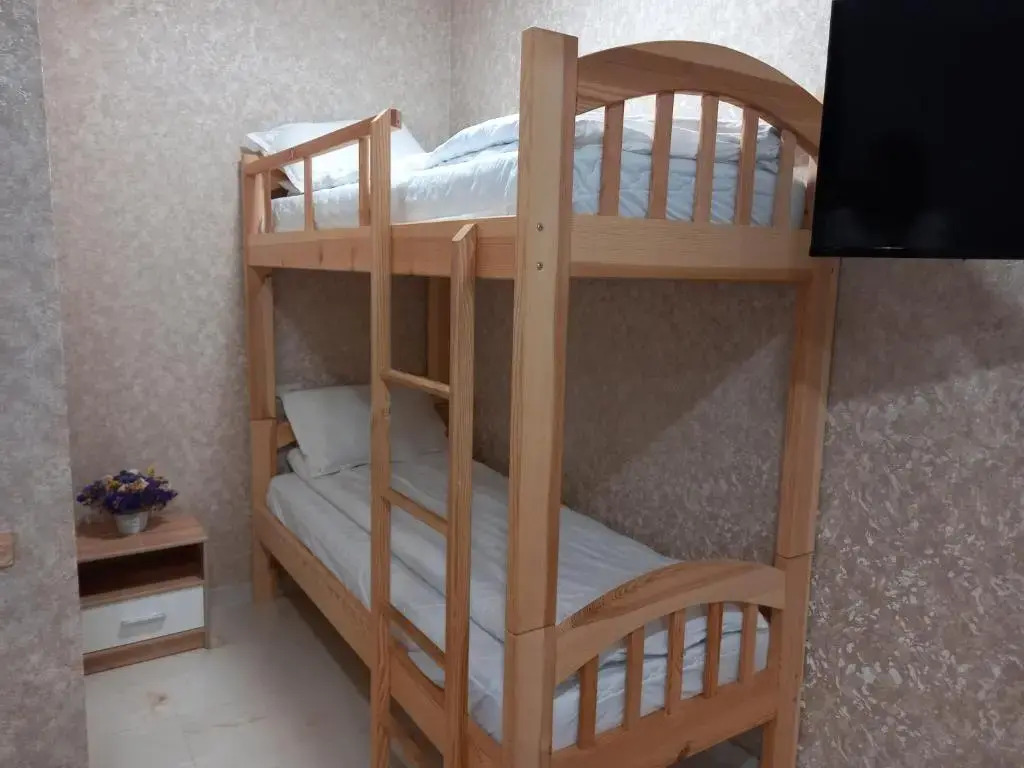 Готель River House