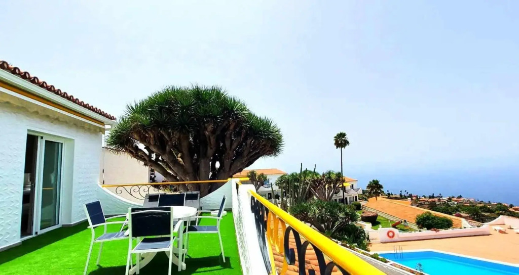 Acogedora Vivienda vacacional en Tenerife con vistas piscina y WIFI