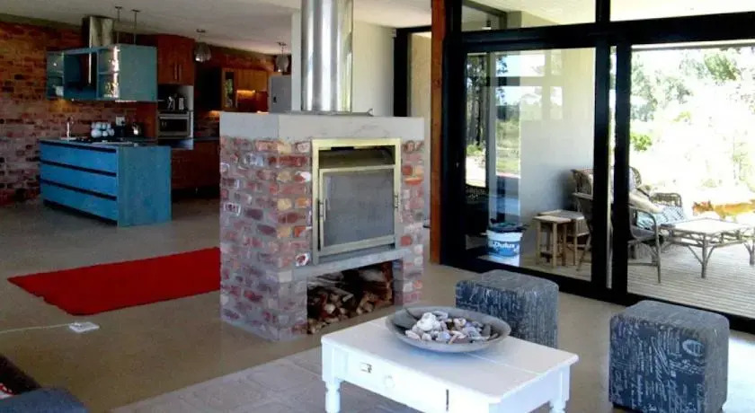 Caracal Cottage