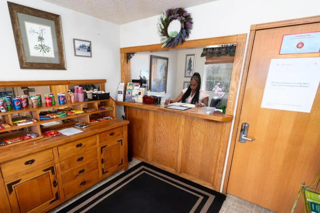 Cold Creek Inn