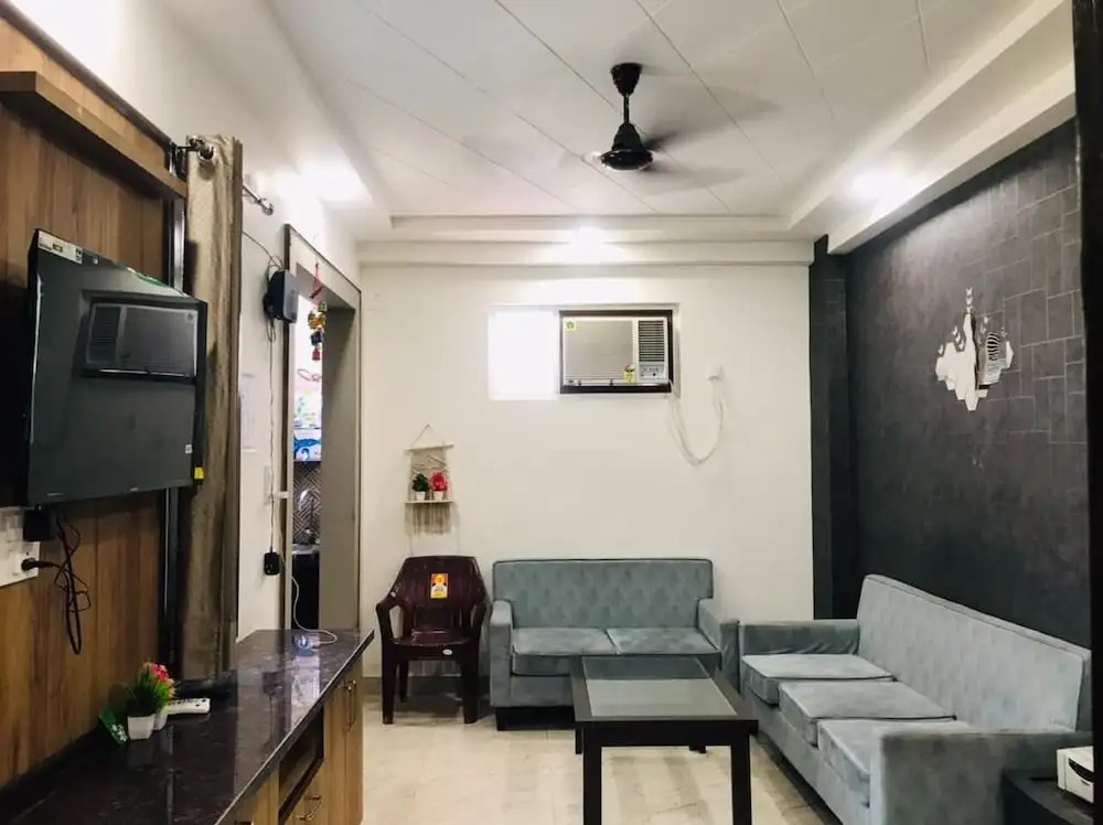 85 The Ganges 2 Bhk Apartment for Homestay