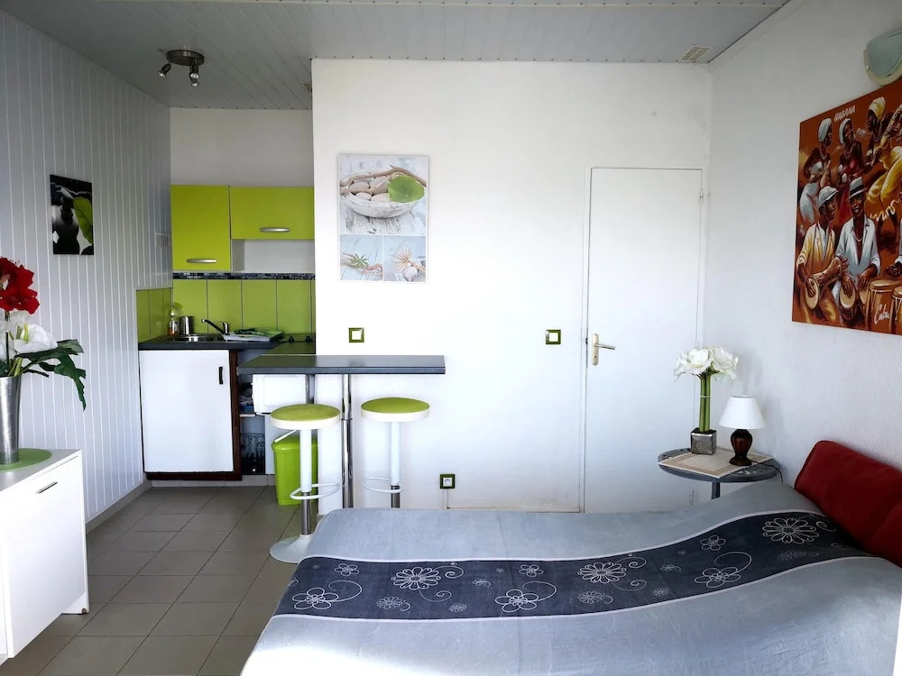 Property With 6 Bedrooms in Sainte-luce, With Wonderful sea View, Priv