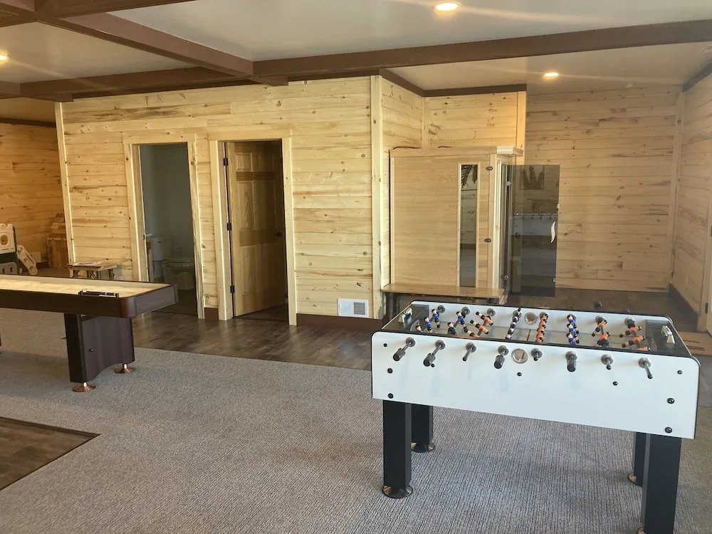 Keweenaw Waters Resort