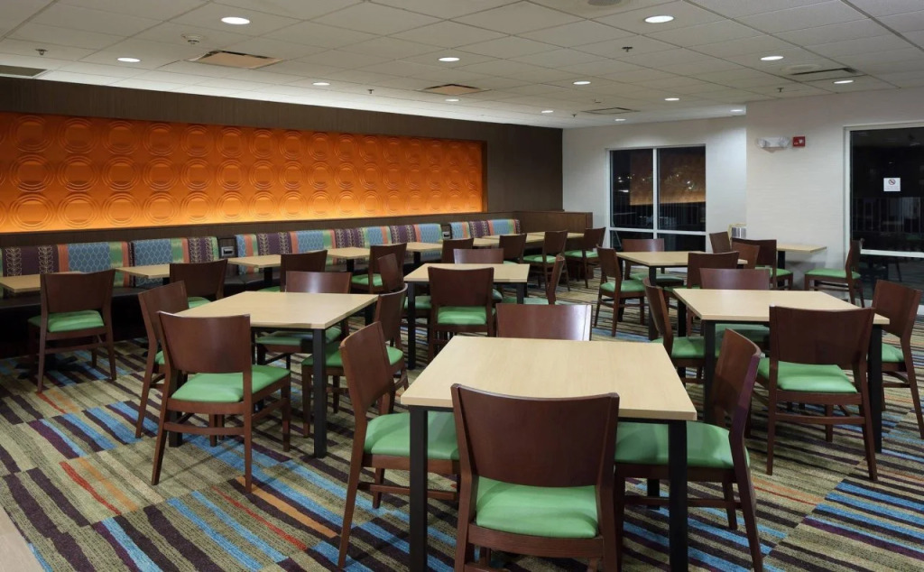 SpringHill Suites by Marriott Newark International Airport