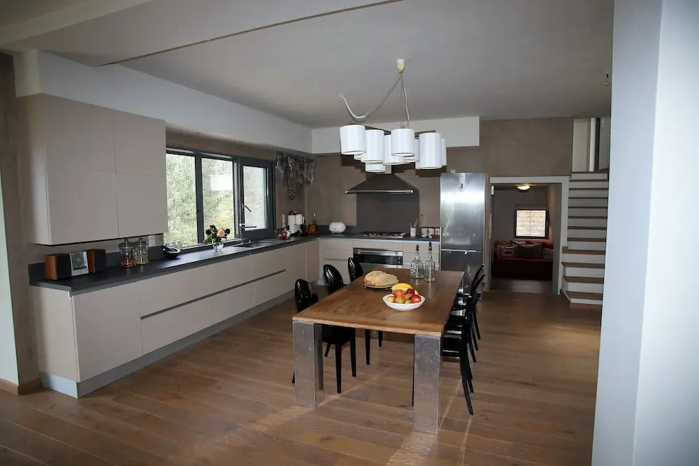 Villa Lithos