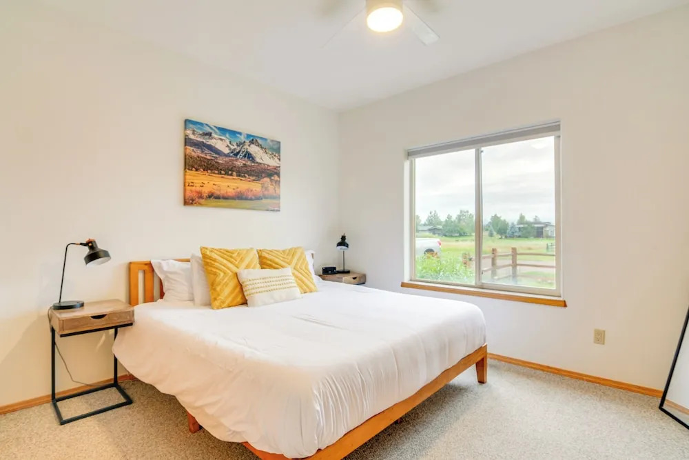 Modern Pagosa Springs Home w/ Deck on Village Lake