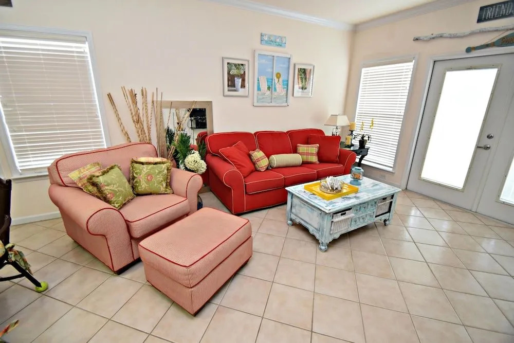 Spinnaker Pointe 1B by RedAwning