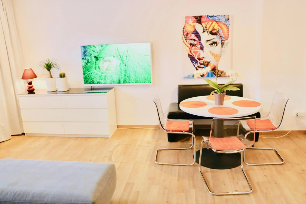Ferienwohnung Seestern in Steinhude, ruhig gelegen , 2 Schlafzimmer, 2 Bäder, Gartennutzung, Freies WLAN