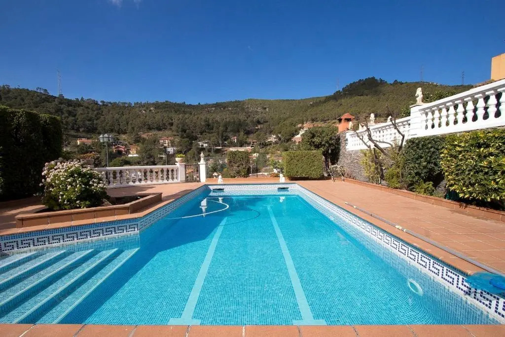 Catalunya Casas Mountain escape with amazing views just 25km to BCN