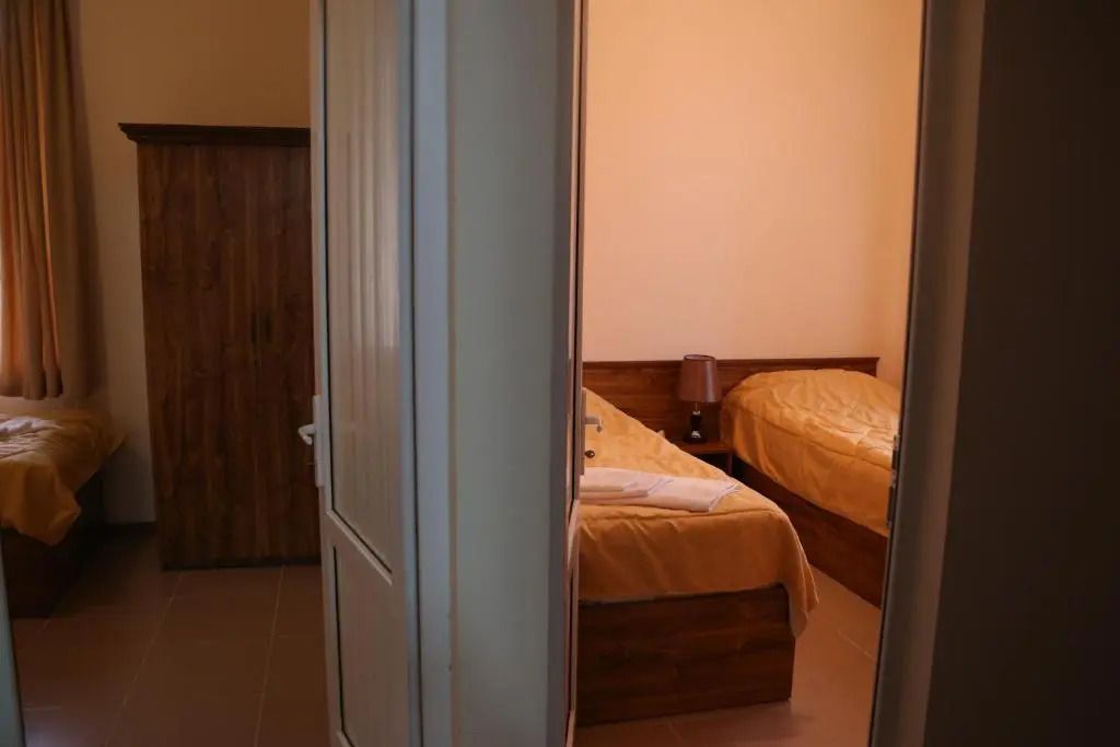 Lucytour Hotel