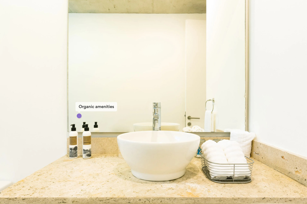 Casai Huge and Incredible 2BR 2BA Apt in the Heart of La Condesa