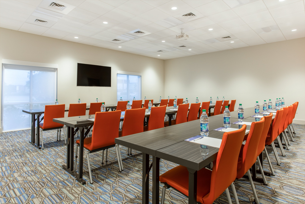 Holiday Inn Express & Suites - Ottawa by IHG