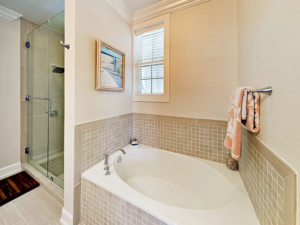 137 Palmilla Cir Condo #306 2 Bedrooms 2 Bathrooms Condo