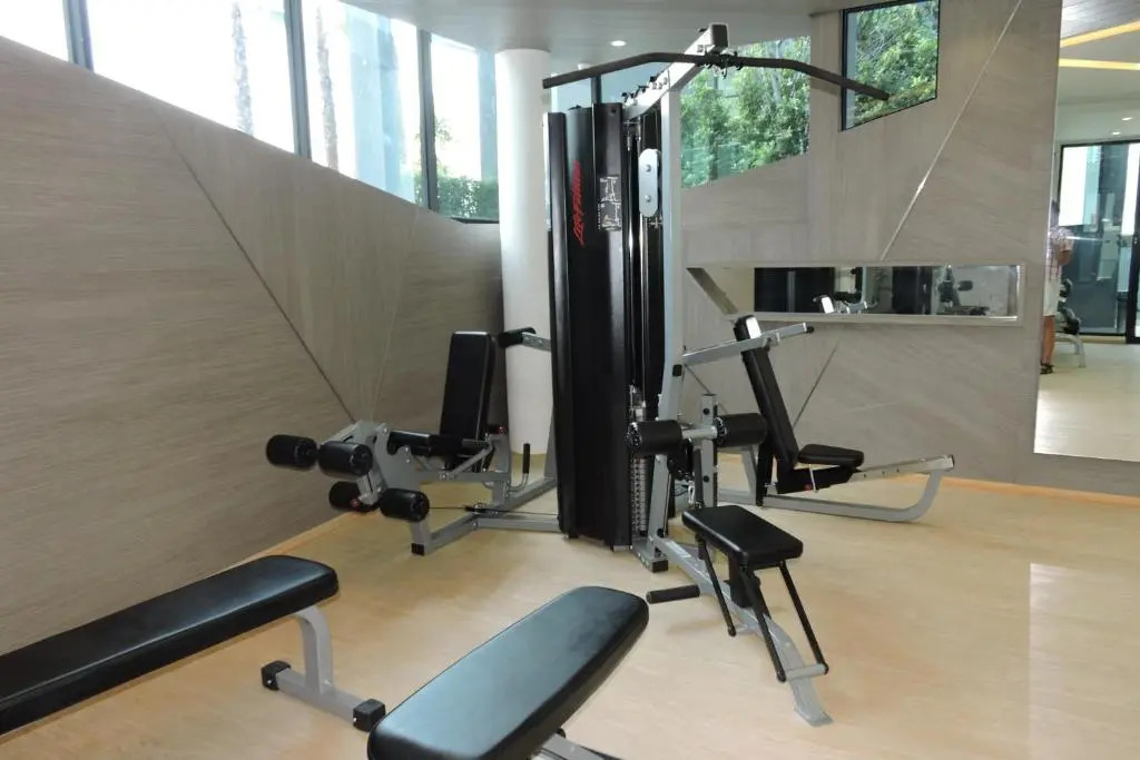 Acqua Condominium 2