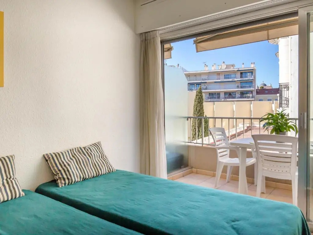 Appartement Saint-Raphaël, 1 pièce, 3 personnes - FR-1-466A-37